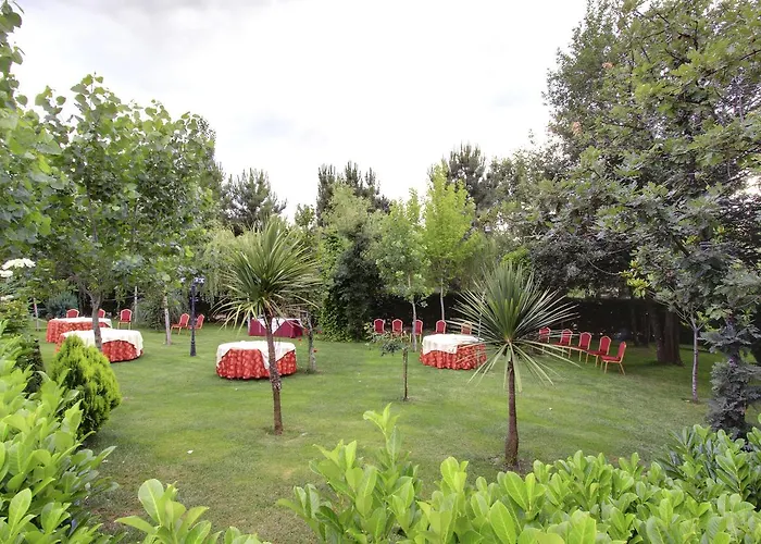 Pazo De Monterrei Hotel 3*